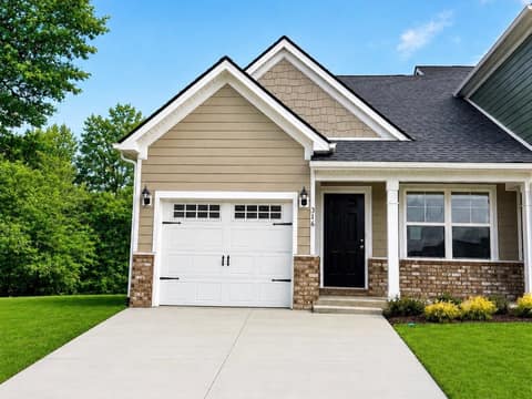 316 Selesia Lane