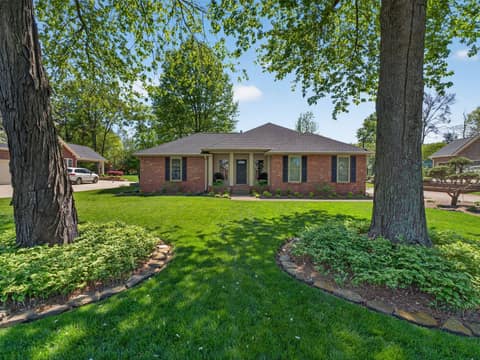 416 Adeline Dr