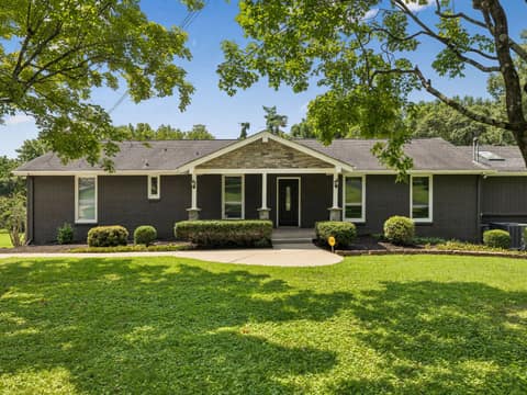 326 Draper Cir