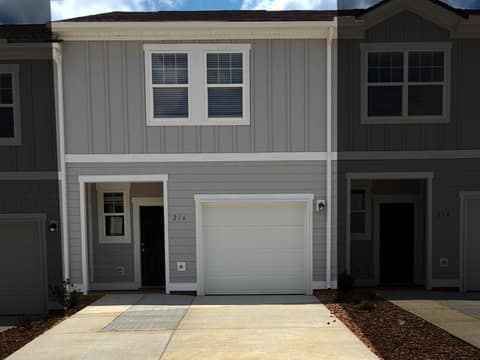 216 Darlington Dr